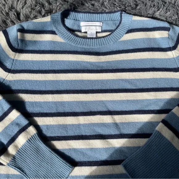 Nordstrom Signature Cashmere Sweater Blue & White with Ribbed Details - Picture 3 of 7